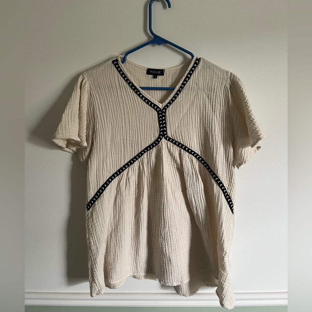Roolee size small flowy top in white